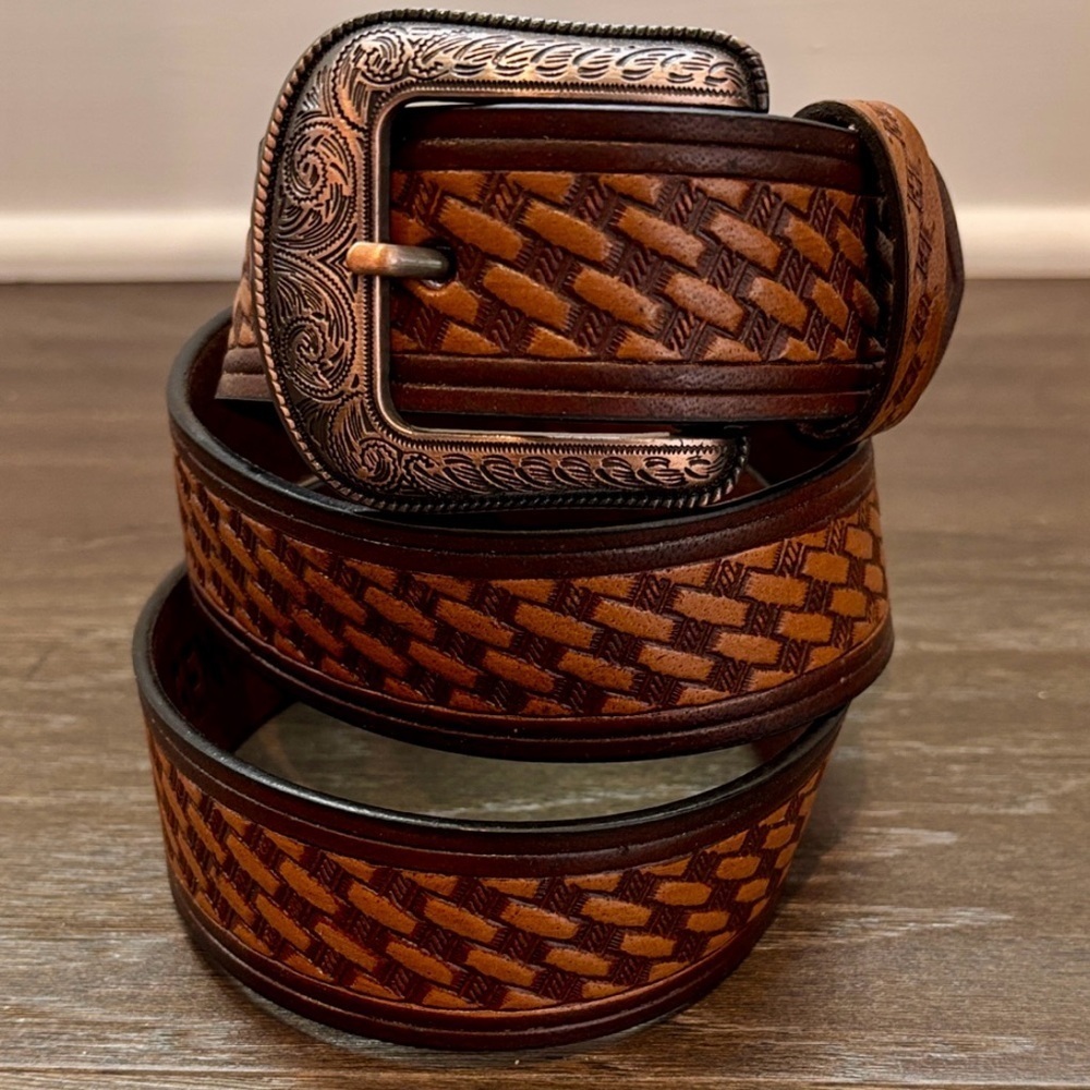Montauk Genuine Leather,basket weave,filagree coppertone buckle